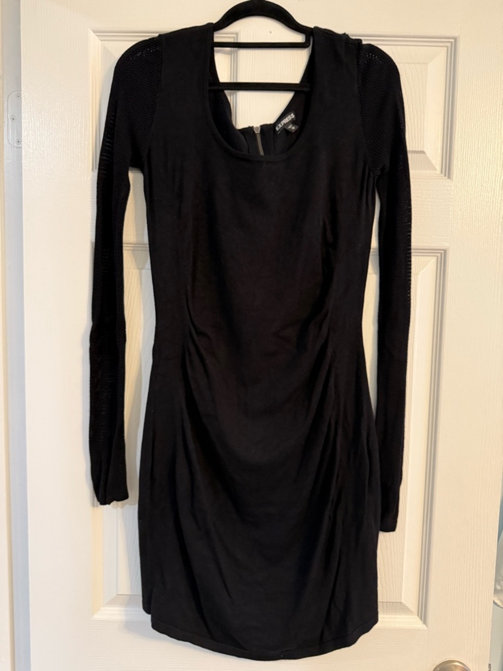 Women’s Express Black Long-Sleeve Dress